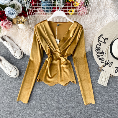 Modern női blúz spitz nyakkivágással és hosszú ujjú, különböző színekben