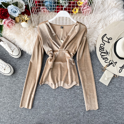 Modern női blúz spitz nyakkivágással és hosszú ujjú, különböző színekben