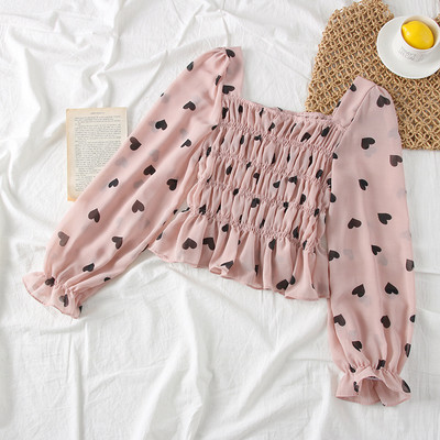 Modern női blúz sifon szívecskékkel és négyzet alakú nyakkivágással több színben - testhezálló modell