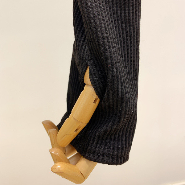 Őszi-téli női retro ruha, Karcsú modell vékony kötésből készült polár ujjal fekete és szürke színben