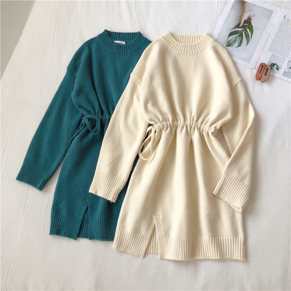 Női téli ruha derékkötővel, négy színben