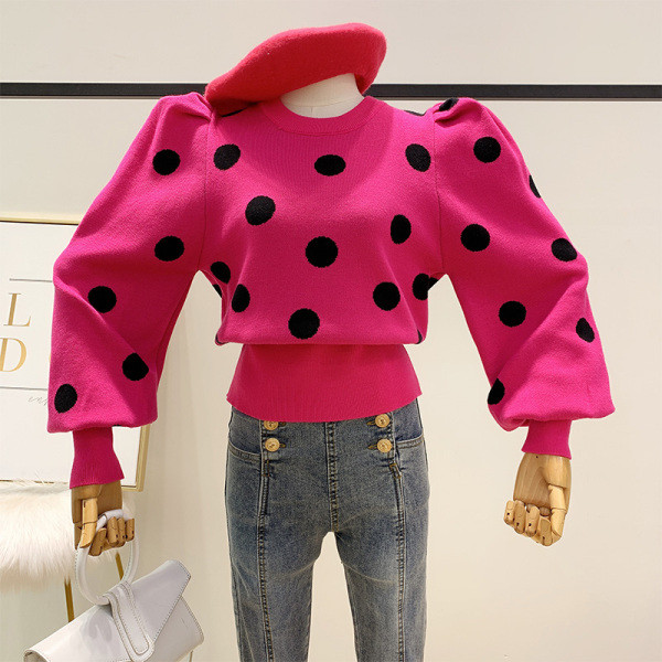 Γυναικείο χειμερινό πουλόβερ πουά με  βολάν μανίκι σε διάφορα χρώματα