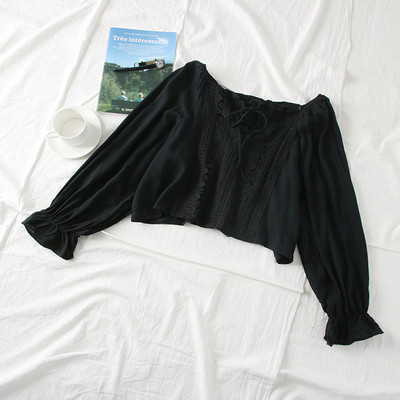 Női rövid blúz csipkével, nyakkendővel és széles ujjú, több színben