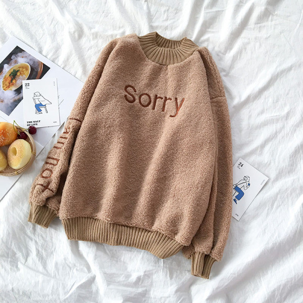 Καθημερνό γυναικείο πουλόβερ με κολάρο και κεντήματα σε τρία χρώματα