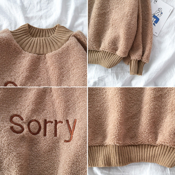 Καθημερνό γυναικείο πουλόβερ με κολάρο και κεντήματα σε τρία χρώματα