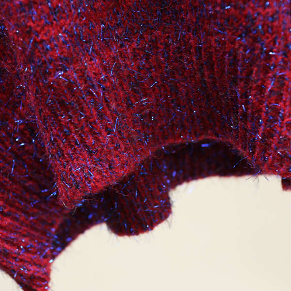 Γυναικείο πουλόβερ φθινοπώρου-χειμώνα με κολάρο με μαύρο και κόκκινο χρώμα