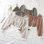 Νέο μοντέλο γυναικεία μπλούζα μοντέλο με τετράγωνο λαιμόκοψη, φούντες και φυτικά μοτίβα