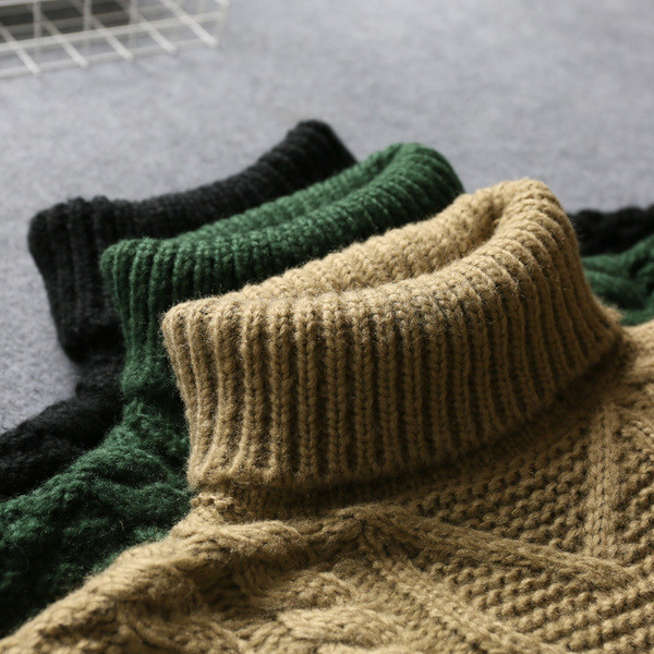 Ασύμμετρο μοντέλο γυναικείο πουλόβερ με υψηλό κολάρο 