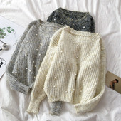 Modern női pulóver ovális nyakkivágással és gyöngyökkel, három színben