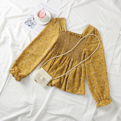 Νέο μοντέλο γυναικεία μπλούζα σιφόν με τετράγωνη λαιμόκοψη και floral σχέδια