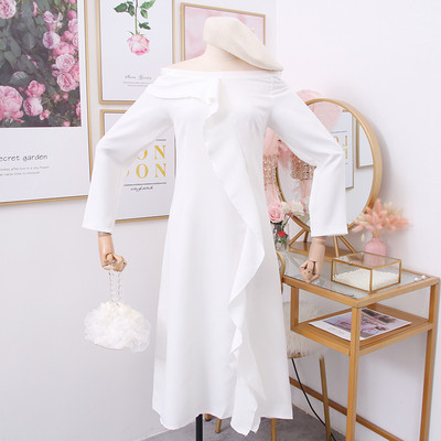 Γυναικείο casual φόρεμα με γυμνούς ώμους και ένα μακρύ μανίκι σε διάφορα χρώματα