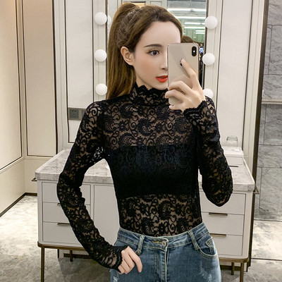 Női csipkeblúz magas gallérral, három színben