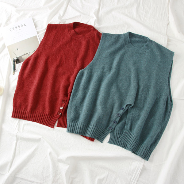 Modern női mellény kerek nyakkivágással, hasítékkal, gombokkal több színben