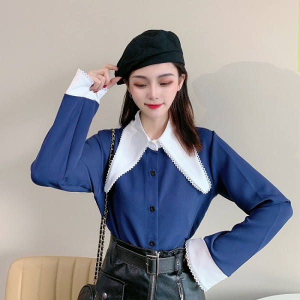 Modern női ing gombokkal és hosszú ujjú kék színben