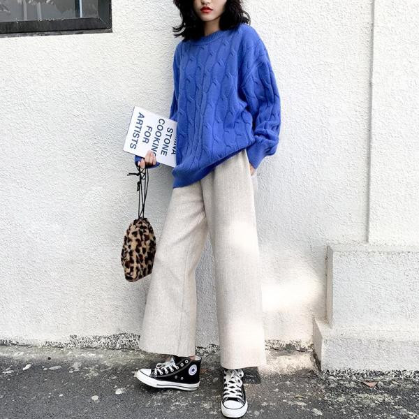 Női téli pulóver klasszikus és széles modell - több színben