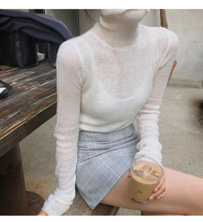 Γυναικείο κομψό πουλόβερ με κολάρο 