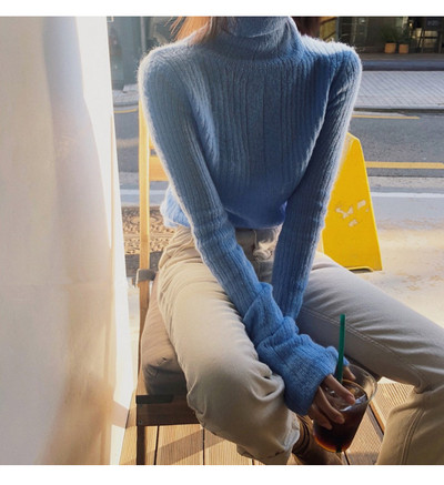 Γυναικείο κομψό πουλόβερ με κολάρο 