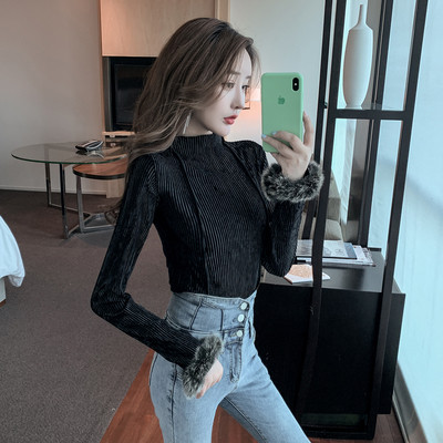 Modern női blúz fekete és barna színben, ujjakkal