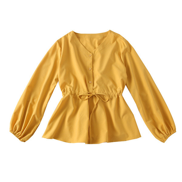 Modern női ing kerek nyakkivágással, gombokkal és megkötővel a derekán