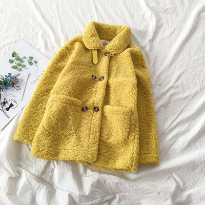 Modern női kabát öt színben, gombokkal és zsebekkel