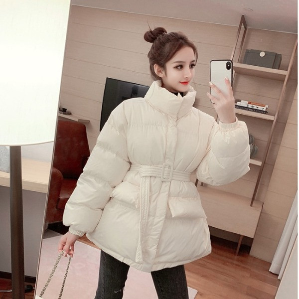 Új modell női téli kabát övvel és zsebekkel barna, fehér és fekete színben