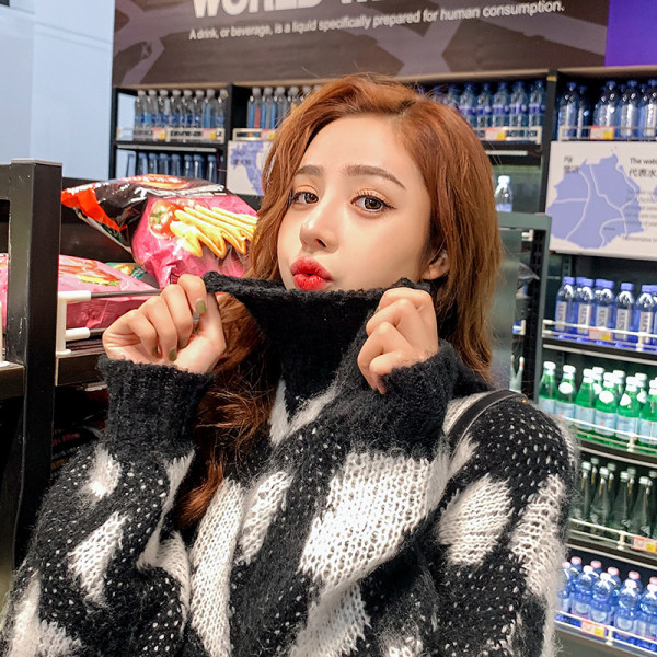 Γυναικείο χειμερινό πουλόβερ φαρδύ  σχέδιο με υψηλό κολάρο πόλο - διάφορα χρώματα