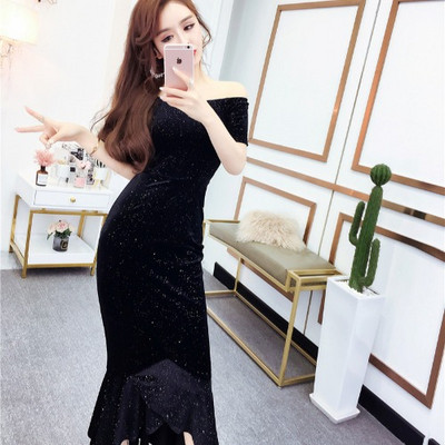 Modern női bársonyruha rövid ujjú, csupasz vállú, két színben