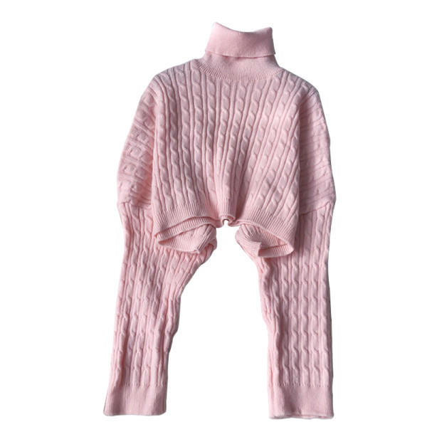 Σύντομο γυναικείο πουλόβερ  σε τρία χρώματα με κολάρο και μακρύ μανίκι