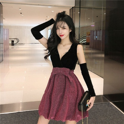 Μοντέρνο γυναικείο φόρεμα βελούδο με γυμνά ώμους και λαιμόκοψη σε δύο χρώματα