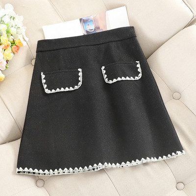 Χειμερινό γυναικείο φόρεμα με ψηλή μέση με πράσινο, μαύρο και καφέ χρώμα