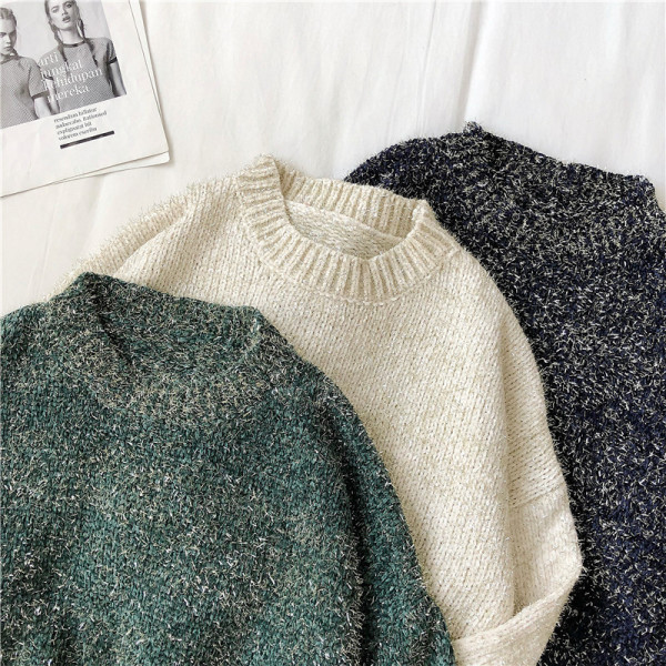 Alkalmi női pulóver széles modell ovális nyakkivágással