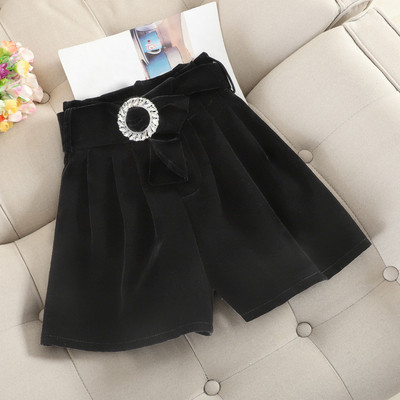 Bársony téli rövidnadrág övvel és kövekkel fekete és kék színben