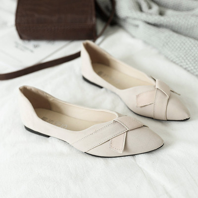 Γυναικεία παπούτσια με ίσια σόλα σε λευκό, πράσινο και μπεζ χρώμα