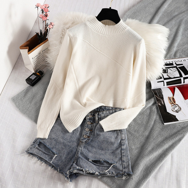 Γυναικείο πουλόβερ με ψηλό κολάρο και μακρύ μανίκι σε μπλε και άσπρο χρώμα