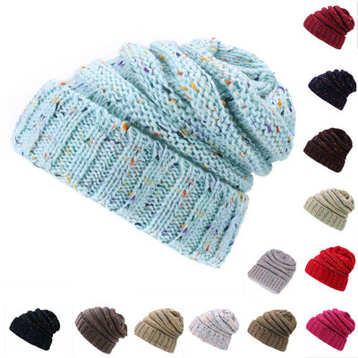 Ежедневна мъжка зимна плетена шапка в няколко цвята 