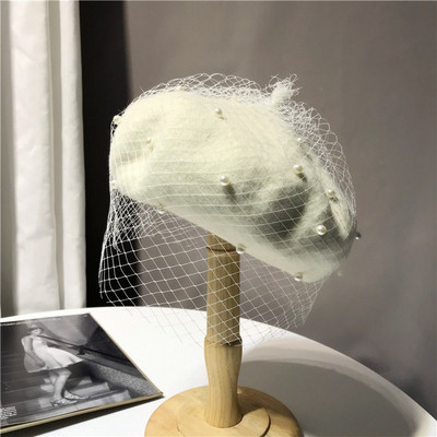 Női retro barett típusú sapka gyöngyökkel és hálóval több színben