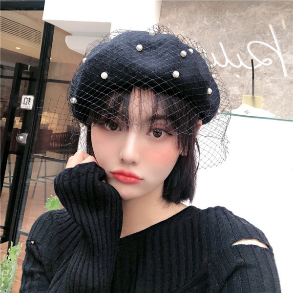 Női retro barett típusú sapka gyöngyökkel és hálóval több színben