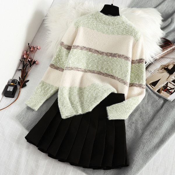 Ριγέ γυναικείο πουλόβερ με κορδόνι σε ροζ και πράσινο χρώμα