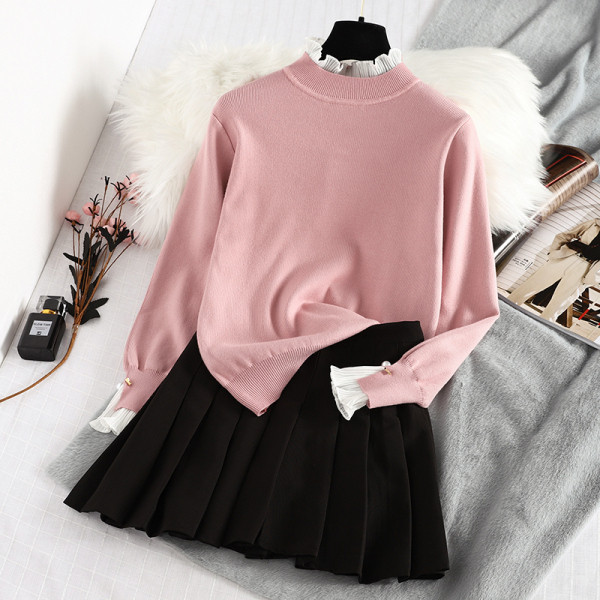 Μοντέρνο γυναικείο πουλόβερ με κολάρο και πέρλες για τα μανίκια σε πράσινο και ροζ χρώμα