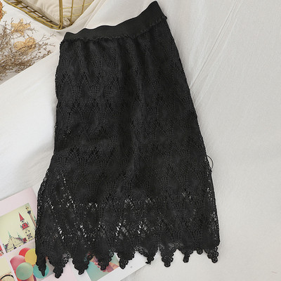 Σύγχρονη γυναικεία φούστα σε τρία χρώματα με δαντέλα και ελαστική μέση