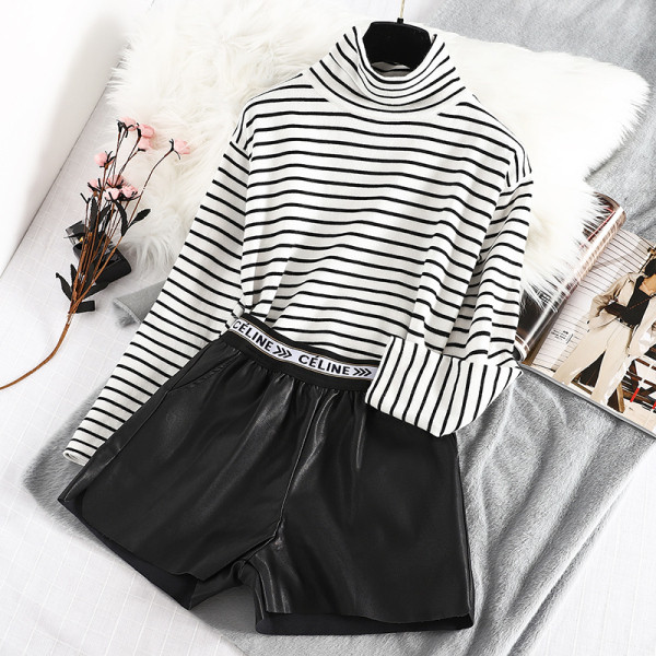 Női rövidnadrág új modell magas derékkal, öko bőrből, bézs és fekete színben