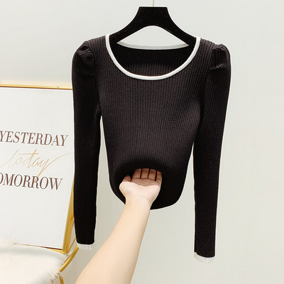 Vékony kötésből készült női pulóver puffos ujjakkal, fehér és fekete színben