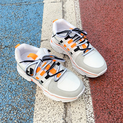 Adidași sport și casual cu șireturi colorate potrivite pentru fiecare sezon