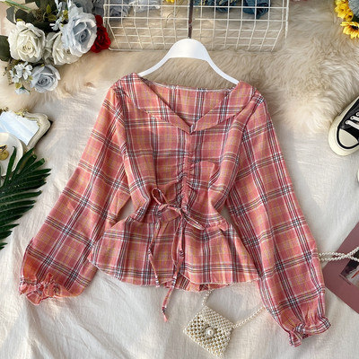 Cămașă de damă în carouri cu decolteu spitz și panglică în mai multe culori