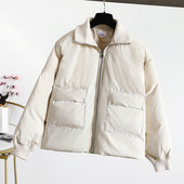 Geaca de dama potrivita pentru iarna cu guler inalt - stil retro