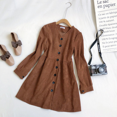 Rochie moderna de dama in trei culori cu decolteu in V si nasturi