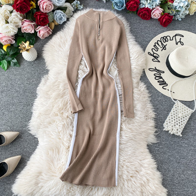 Modern női kötött ruha testén több színben cipzárral