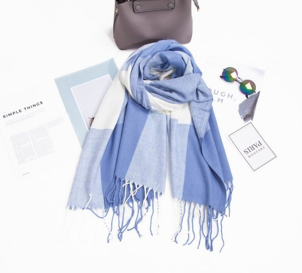 Esarfa de iarna dama casual cu franjuri in patru culori