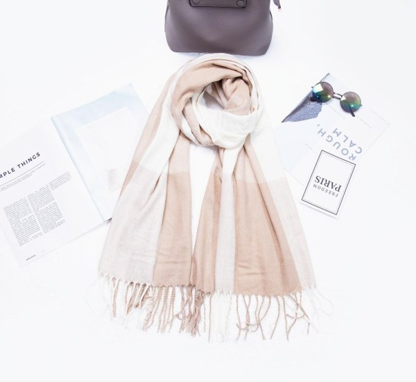 Esarfa de iarna dama casual cu franjuri in patru culori