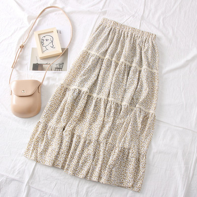 Női szoknya virágmotívumokkal retro stílusú - szabású modell